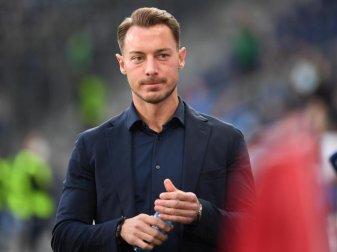 Musste sich mit Salzburg gegen Ried mit einem Punkt zufrieden geben: RB-Coach Matthias Jaissle. Foto: Angelika Warmuth/dpa Musste sich mit Salzburg gegen Ried mit einem Punkt zufrieden geben: RB-Coach Matthias Jaissle. Foto: Angelika Warmuth/dpa