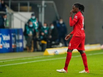 Herthas Dedryck Boyata hatte in der Partie gegen 1899 Hoffenheim die Rote Karte gesehen. Foto: Uwe Anspach/dpa Herthas Dedryck Boyata hatte in der Partie gegen 1899 Hoffenheim die Rote Karte gesehen. Foto: Uwe Anspach/dpa