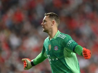 Neuer gegen Flekken: Das Duell der Top-Keeper Neuer gegen Flekken: Das Duell der Top-Keeper