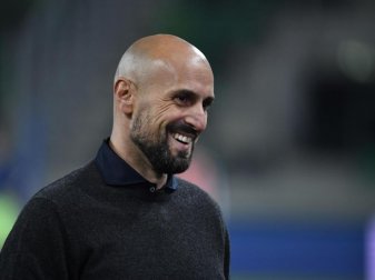 Antonio Di Salvo nominierte drei Neulinge für die letzten EM-Qualifikationsspiele der U21-Fußball-Nationalmannschaft im Jahr 2021. Foto: Marton Monus/dpa