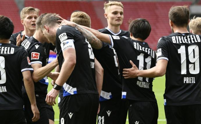 Bielefeld gewinnt 1:0 gegen Stuttgart