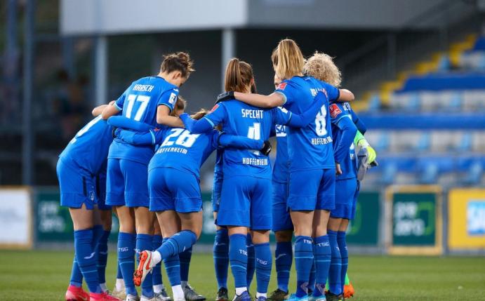 TSG-Frauen bleiben oben dran