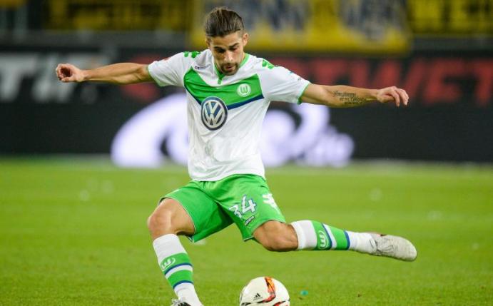 Wolfsburgs Ricardo Rodriguez wird seit längerem mit Real Madrid in Verbindung gebracht. Foto: Nigel Treblin(Nigel Treblin)