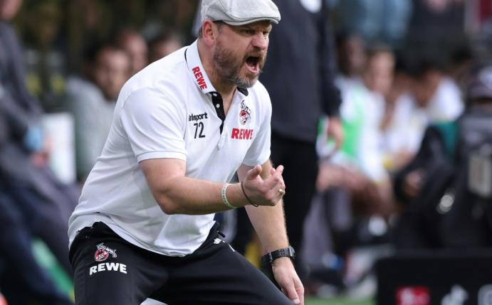 Steffen Baumgart und Köln testen gegen Paderborn