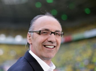 Jürgen Kohler, ehemaliger BVB-Spieler, sieht in der Systemfrage «immer eine Alibi-Schutzbehauptung. Foto: Rolf Vennenbernd/dpa Jürgen Kohler, ehemaliger BVB-Spieler, sieht in der Systemfrage «immer eine Alibi-Schutzbehauptung. Foto: Rolf Vennenbernd/dpa