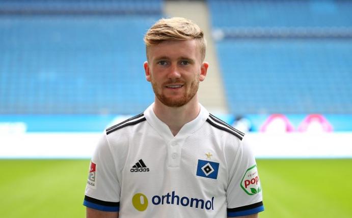 Leiht der Hamburger SV Tommy Doyle noch ein weiteres Jahr aus?