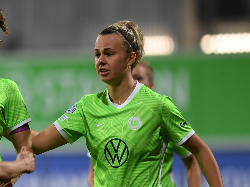 Erzielte den Ausgleich zum 1:1 gegen Juve: Wolfsburgs Lena Lattwein. Foto: Swen Pförtner/dpa
