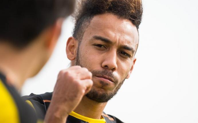 Der Dortmunder Pierre-Emerick Aubameyang führt die Bundesliga-Torschützenliste an. Foto: Guido Kirchner(Guido Kirchner)