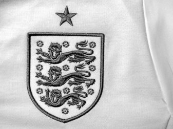 Ron Flowers wurde 87 Jahre alt Ron Flowers wurde 87 Jahre alt