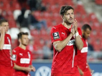 König erfolgreich mit 38 Jahren: „Ich genieße jedes Spiel“ König erfolgreich mit 38 Jahren: „Ich genieße jedes Spiel“
