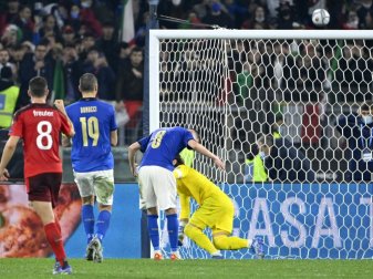 Jorginho setzte den Elfmeter über das Tor Jorginho setzte den Elfmeter über das Tor