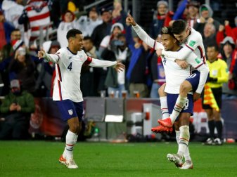 USA übernehmen Platz 1 in Concacaf-WM-Qualifikation USA übernehmen Platz 1 in Concacaf-WM-Qualifikation
