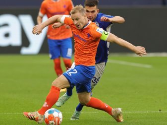 Darmstadt 98 verlängert mit Kapitän Fabian Holland Darmstadt 98 verlängert mit Kapitän Fabian Holland