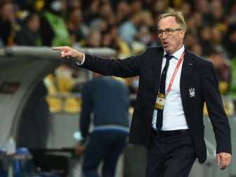 Petrakow qualifiziert sich mit Ukraine für Play-offs Petrakow qualifiziert sich mit Ukraine für Play-offs