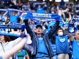Hoffenheim darf gegen Leipzig zum ersten Mal in dieser Saison sein Stadion voll auslasten. Foto: Uwe Anspach/dpa Hoffenheim darf gegen Leipzig zum ersten Mal in dieser Saison sein Stadion voll auslasten. Foto: Uwe Anspach/dpa
