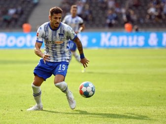 Herthas Stevan Jovetic am Ball. Foto: Soeren Stache/dpa-Zentralbild/dpa Herthas Stevan Jovetic am Ball. Foto: Soeren Stache/dpa-Zentralbild/dpa