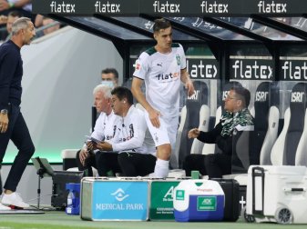 Haben sich ausgesprochen: Adi Hütter und Florian Neuhaus Haben sich ausgesprochen: Adi Hütter und Florian Neuhaus