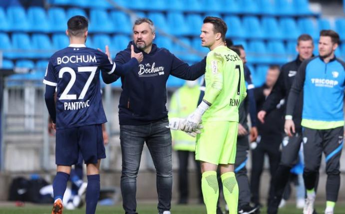 Reis trotz Auswärtsschwäche optimistisch vor dem Leverkusen-Spiel