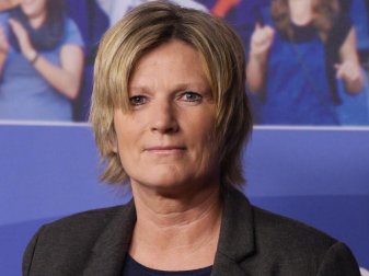 Fordert entgegen ihrer früheren Überzeugung eine Frauenquote: Claudia Neumann. Foto: Rainer Jensen/dpa Fordert entgegen ihrer früheren Überzeugung eine Frauenquote: Claudia Neumann. Foto: Rainer Jensen/dpa