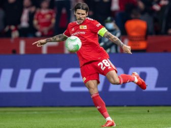 Freut sich auf die «Stadtmeisterschaft»: Christopher Trimmel von FC Union Berlin. Foto: Andreas Gora/dpa Freut sich auf die «Stadtmeisterschaft»: Christopher Trimmel von FC Union Berlin. Foto: Andreas Gora/dpa