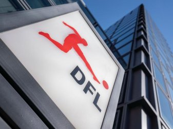 Das Logo der Deutschen Fußball Liga (DFL) am Eingang zur Zentrale. Foto: Frank Rumpenhorst/dpa Das Logo der Deutschen Fußball Liga (DFL) am Eingang zur Zentrale. Foto: Frank Rumpenhorst/dpa