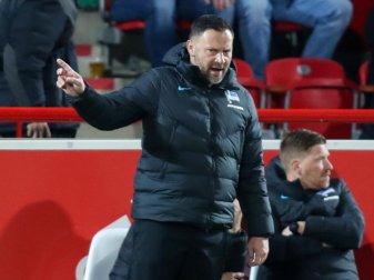 War nach der Derby-Schlappe bei Union bedient: Hertha-Coach Pal Dardai. Foto: Andreas Gora/dpa War nach der Derby-Schlappe bei Union bedient: Hertha-Coach Pal Dardai. Foto: Andreas Gora/dpa