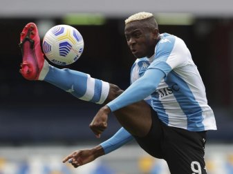 Fällt nach einer Operation für den SSC Neapel aus: Torjäger Victor Osimhen. Foto: Alessandro Garofalo/LaPresse/AP/dpa