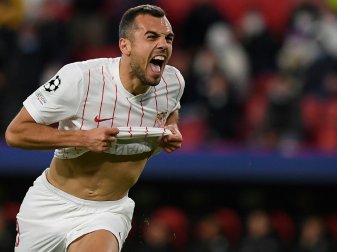 Sevilla schlägt den VfL Wolfsburg mit 2:0 Sevilla schlägt den VfL Wolfsburg mit 2:0