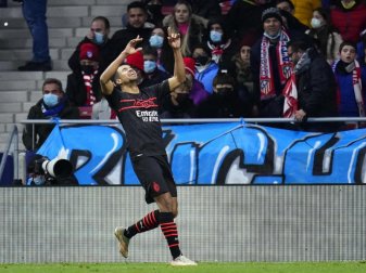 AC Mailands Junior Messias jubelt über seinen ersten Treffer in der Champions League. Foto: Manu Fernandez/AP/dpa AC Mailands Junior Messias jubelt über seinen ersten Treffer in der Champions League. Foto: Manu Fernandez/AP/dpa