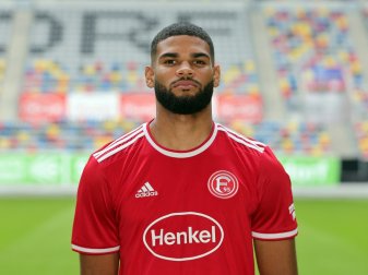 Jamil Siebert positiv auf Corona getestet Jamil Siebert positiv auf Corona getestet