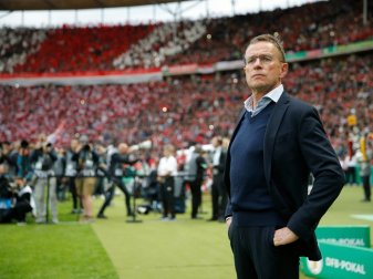 Rangnick übernimmt United zunächst interimsweise Rangnick übernimmt United zunächst interimsweise