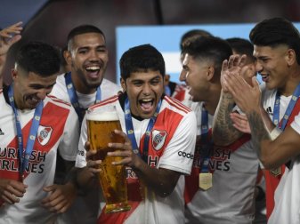 Die Spieler von River Plate feiern die Meisterschaft. Foto: Gustavo Garello/AP/dpa Die Spieler von River Plate feiern die Meisterschaft. Foto: Gustavo Garello/AP/dpa