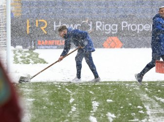 Schnee-Chaos in Burnley Schnee-Chaos in Burnley