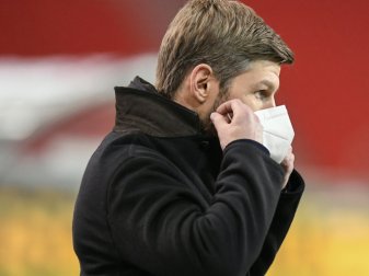 VfB-Boss Thomas Hitzlsperger warnt vor erneuten Geisterspielen. VfB-Boss Thomas Hitzlsperger warnt vor erneuten Geisterspielen.