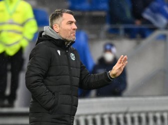 Hannover 96 trennte sich von Trainer Jan Zimmermann. Foto: Uli Deck/dpa Hannover 96 trennte sich von Trainer Jan Zimmermann. Foto: Uli Deck/dpa
