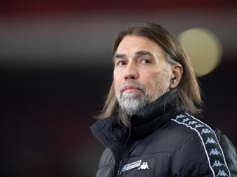 Plant vorerst keine Neuverpflichtungen bei Mainz 05: Sportdirektor Martin Schmidt. Foto: Tom Weller/dpa Plant vorerst keine Neuverpflichtungen bei Mainz 05: Sportdirektor Martin Schmidt. Foto: Tom Weller/dpa