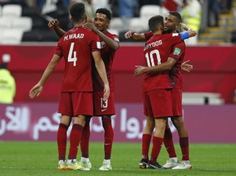WM-Gastgeber Katar schlägt Bahrain mit 1:0 WM-Gastgeber Katar schlägt Bahrain mit 1:0
