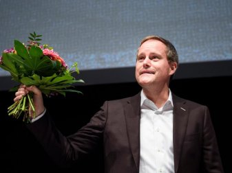 Begrüßt die Corona-Maßnahmen von Bund und Ländern: Pauli-Präsident Oke Göttlich. Foto: Gregor Fischer/dpa