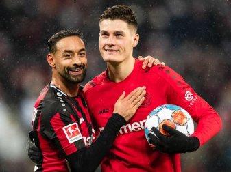 Souvenir: Patrik Schick nahm den Spielball seiner Tore-Gala mit nach Hause. Foto: Marius Becker/dpa Souvenir: Patrik Schick nahm den Spielball seiner Tore-Gala mit nach Hause. Foto: Marius Becker/dpa