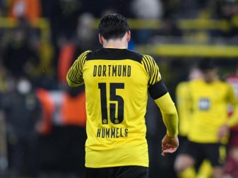 BVB-Profi Hummels hatte nach einem Eckball mit dem Ellbogen den Ball berührt. Foto: Bernd Thissen/dpa BVB-Profi Hummels hatte nach einem Eckball mit dem Ellbogen den Ball berührt. Foto: Bernd Thissen/dpa