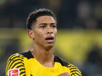 Jude Bellingham hatte Schiedsrichter Zwayer verbal attackiert. Foto: Bernd Thissen/dpa Jude Bellingham hatte Schiedsrichter Zwayer verbal attackiert. Foto: Bernd Thissen/dpa