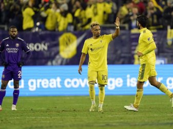 Hany Mukhtar (M) spielt in der Major League Soccer für Nashville SC. Foto: Mark Humphrey/AP/dpa