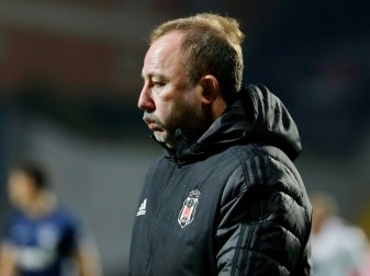 Nach fünf sieglosen Spielen: Trainer Yalcin tritt zurück Nach fünf sieglosen Spielen: Trainer Yalcin tritt zurück