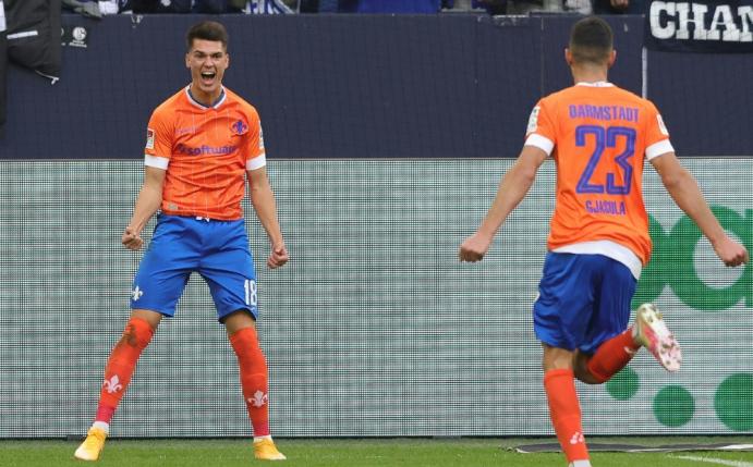 Darmstadt sichert sich den Sieg in Paderborn