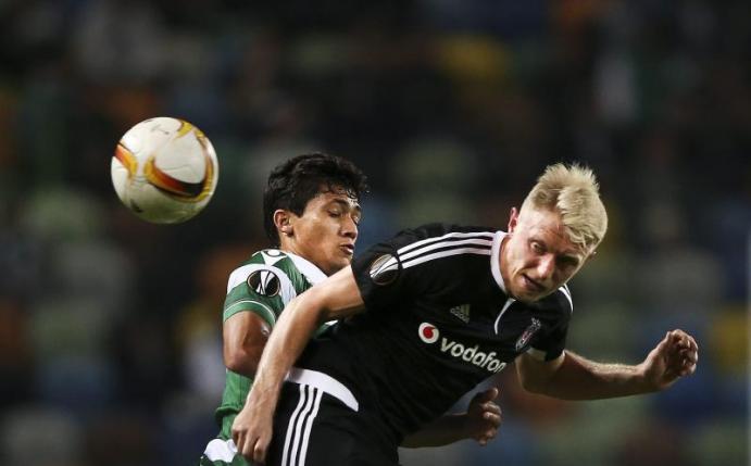 Andreas Beck und Besiktas Istanbul stehen im Pokal-Achtelfinale. Foto: Mario Cruz