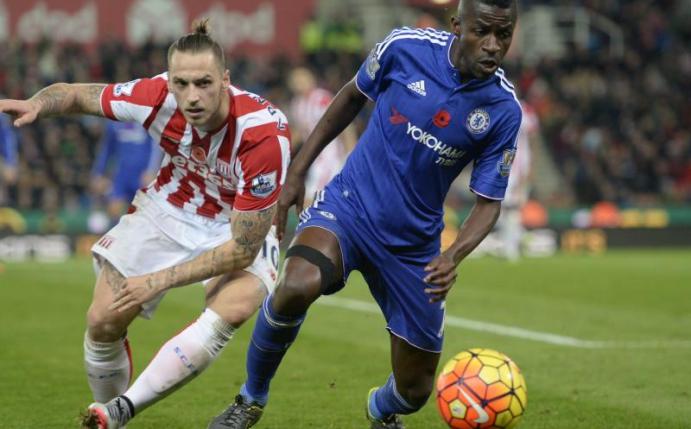 Chelseas Ramires (r) verstärkt den chinesischen Erstligisten Jiangsu Suning im defensiven Mittelfeld. Foto: Phil Richards
