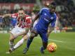 Chelseas Ramires (r) verstärkt den chinesischen Erstligisten Jiangsu Suning im defensiven Mittelfeld. Foto: Phil Richards