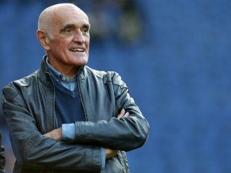 Martin Kind will Hannover weiter die Treue halten(FIRO/SID) Martin Kind will Hannover weiter die Treue halten(FIRO/SID)