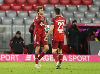 Marc Roca startet für die Bayern auf der Sechs Marc Roca startet für die Bayern auf der Sechs
