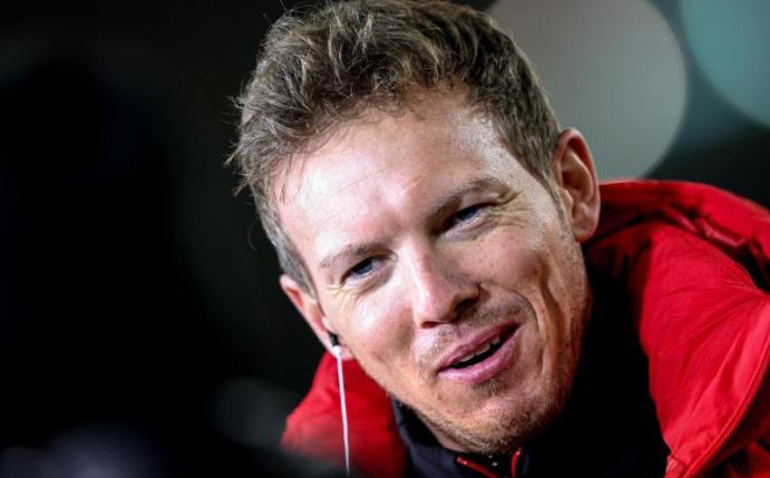 Bayerns Cheftrainer Julian Nagelsmann beim TV-Interview vor dem Spiel. Foto: Tom Weller/dpa